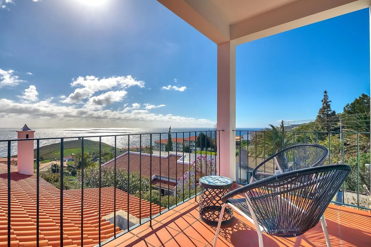 Villa Atalaia By Hr Madeira location